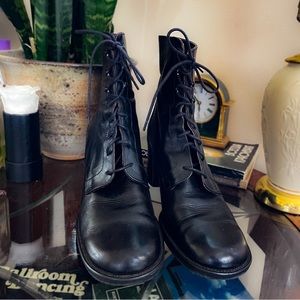 Vintage Kenneth Cole Western Lace Up Boots